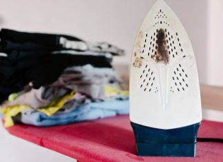 Biće kao nova: Fleke sa pegle skinućete očas posla, treba vam samo jedna tableta koju svi imamo u kući Biće kao nova: Fleke sa pegle skinućete očas posla, treba vam samo jedna tableta koju svi imamo u kući - featured image